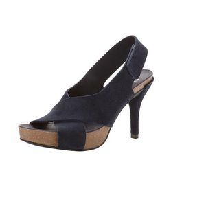 Pedro Garcia “ Maggie ‘’ suede sandal